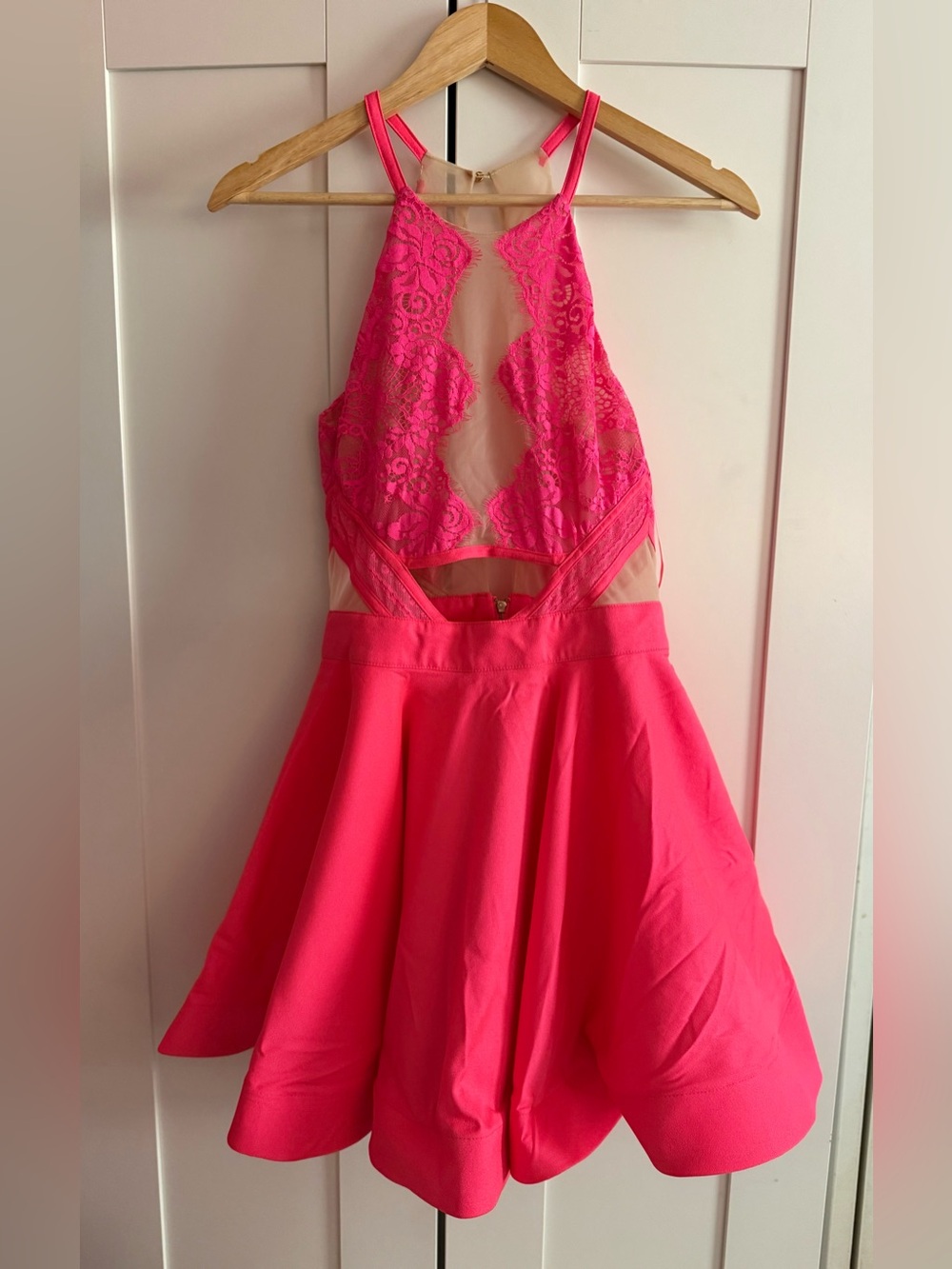 Luxxel My Perfect Valentine Dress in Hot Pink and Nude - Picture 10 of 10